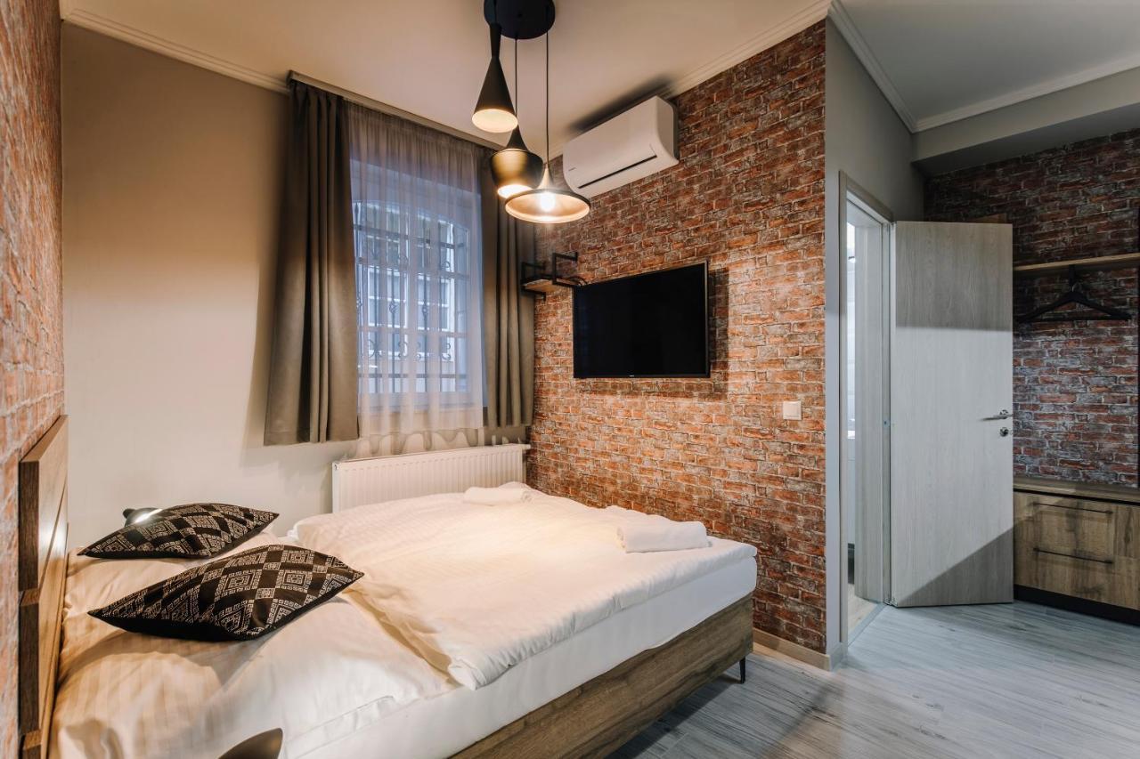 Soho Apartmanhaz เยอร์ ภายนอก รูปภาพ
